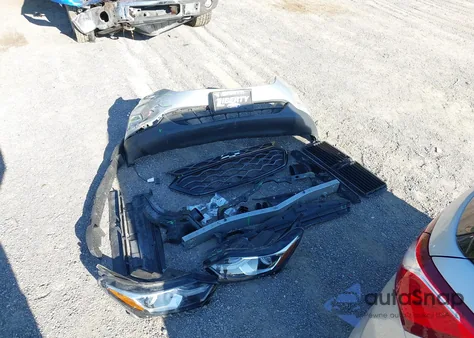 2019 Chevrolet Equinox Lt z USA, uszkodzony, nr VIN 2GNAXLEXXK6169029